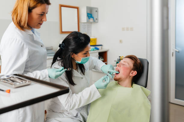 Best Emergency Wisdom Teeth Removal in Coralville, IA